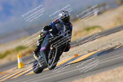 media/Dec-10-2023-SoCal Trackdays (Sun) [[0ce70f5433]]/Turn 4 (1145am)/